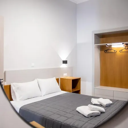 Pantzos House 펜션 파라디소스