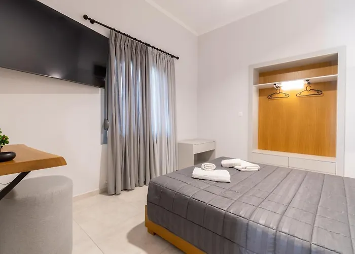 Pantzos House * פרדיסוס