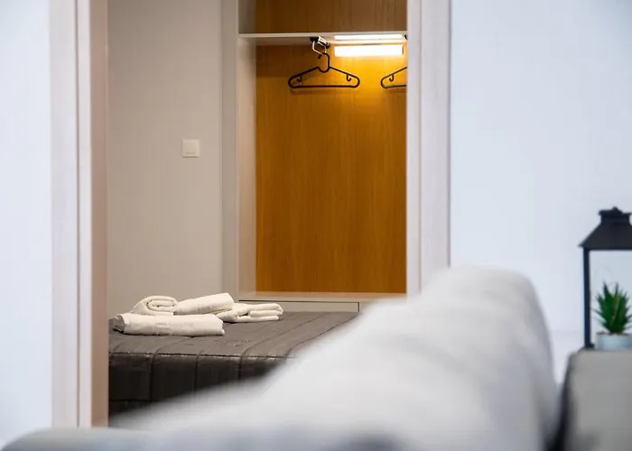 Pantzos House בית נופש *