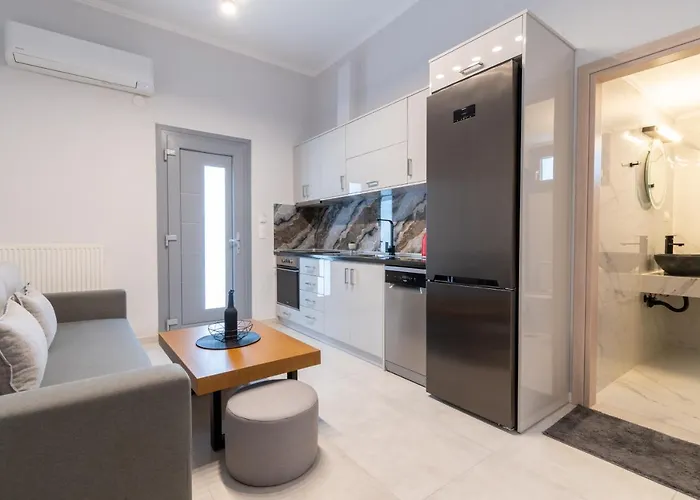 Pantzos House * פרדיסוס