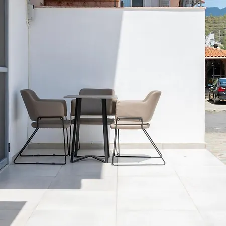 Сasa de vacaciones Pantzos House